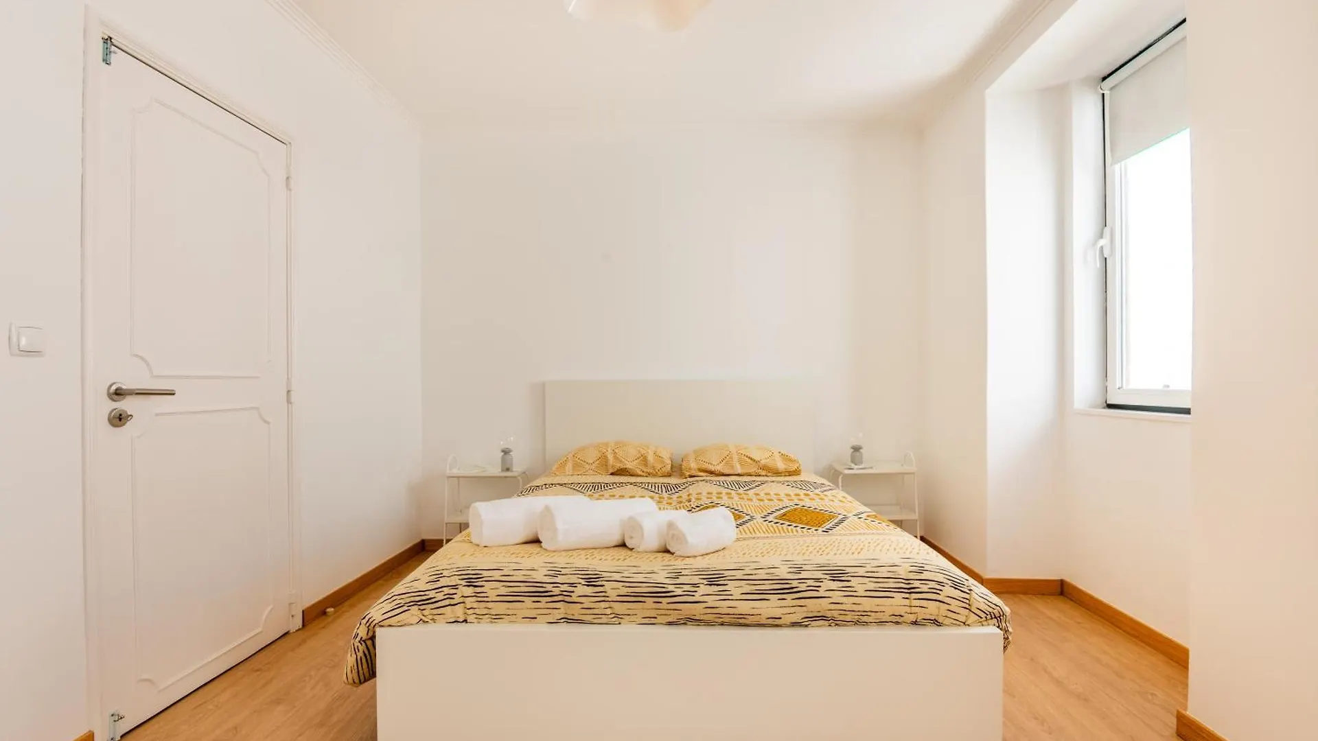 Modern Bairro Alto Rooms リスボン ポルトガル
